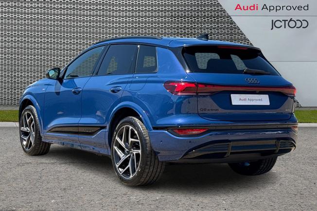 AUDI Q6 E-Tron Photo 3