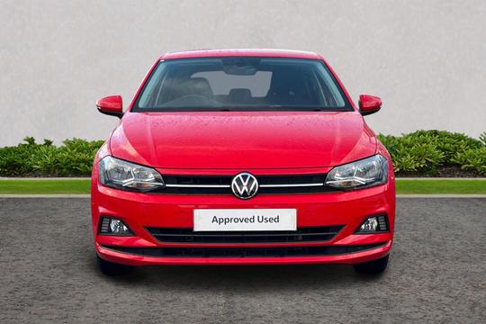 Volkswagen Polo Photo autoimg-570b599b417e84caadb7971bc8d2cb8f6185b16d.jpg