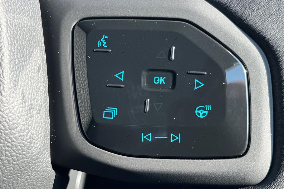 Used Ford EXPLORER 24