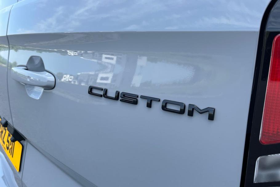 Used Ford TRANSIT CUSTOM XRZ5111 20