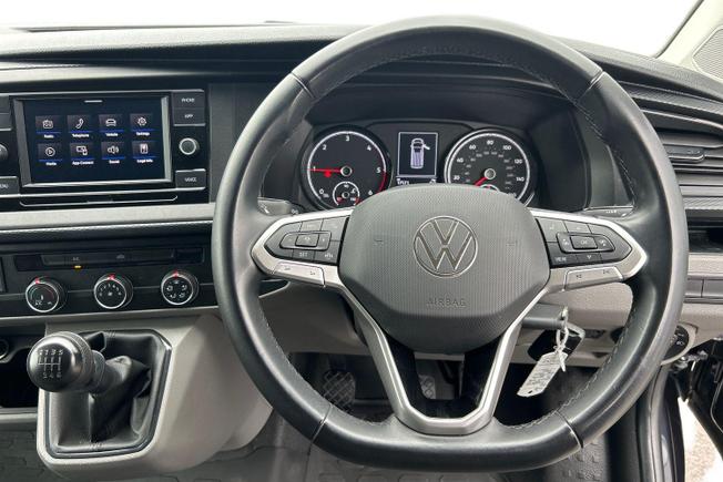 VOLKSWAGEN Transporter Photo 11