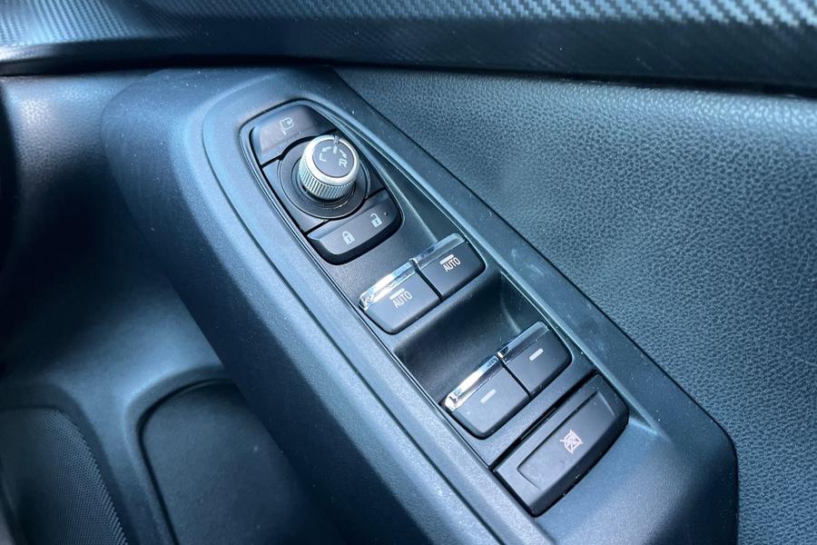 Subaru CROSSTREK Photo autoimg-571a5195ed673c4bd3e5c81949bbe72e34680413.jpg