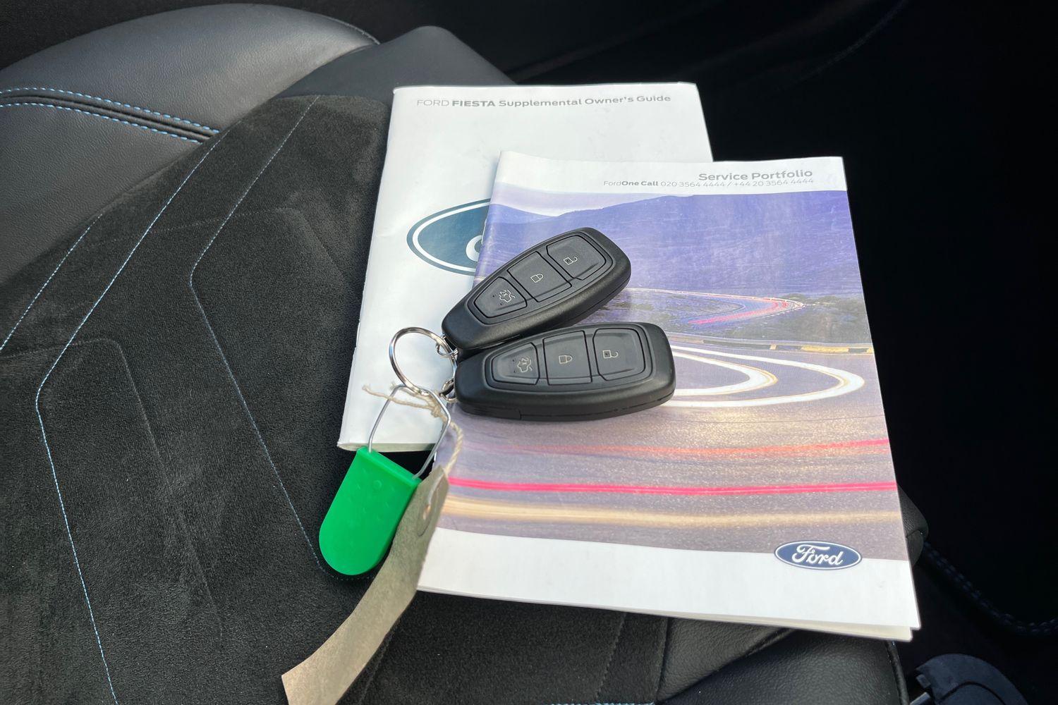 Ford Fiesta Photo 21