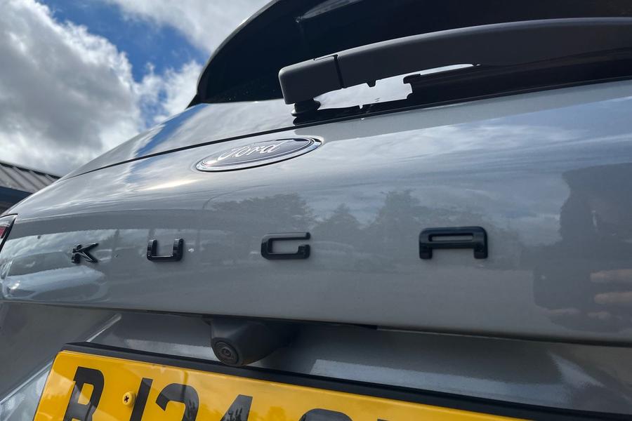 Ford Kuga Photo autoimg-571d7856934ec7da6dc71ad3394cf7afa4e811f0.jpg