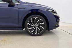 VOLKSWAGEN Golf Photo 5