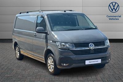 2022 Volkswagen Transporter 2.0 TDI T30 Highline Panel Van 5dr Diesel DSG FWD LWB Euro 6 (s/s) (150 ps) at JCT600