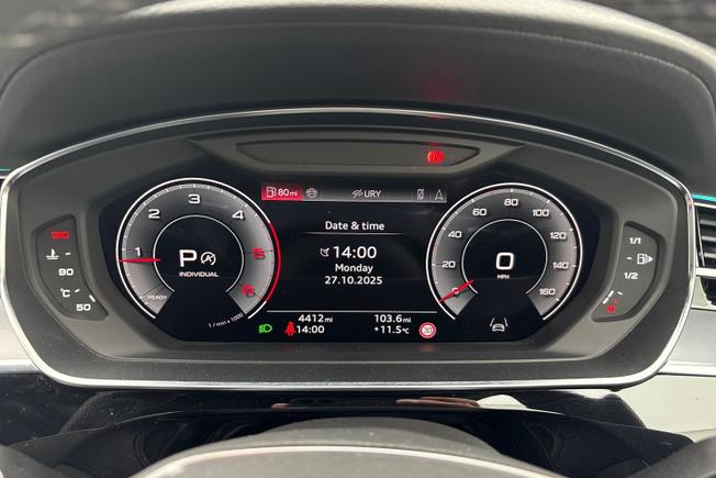 Audi A8 Photo 15