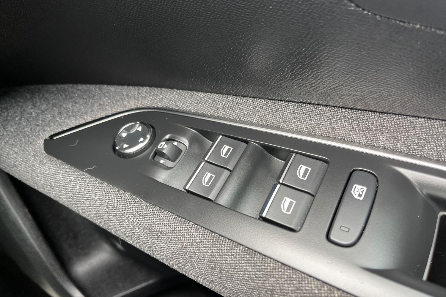 Peugeot 3008 Photo 15