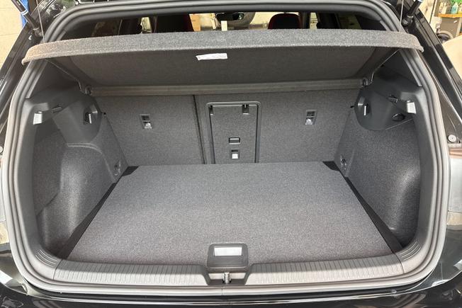VOLKSWAGEN Golf Photo 12