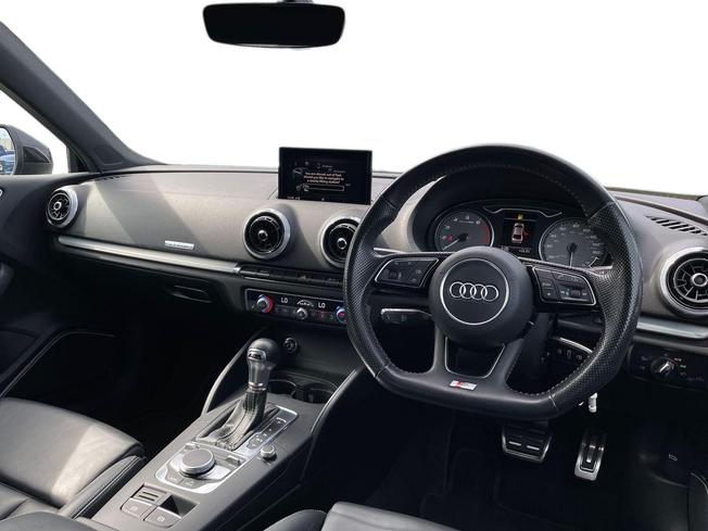 AUDI S3 Photo 6