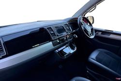 VOLKSWAGEN Caravelle Photo 2