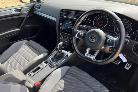 Volkswagen Golf MK7.5 Photo autoimg-572beb74e908d659aa8073ea96eb0481169c5738.jpg