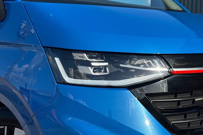 VOLKSWAGEN Transporter Photo 19
