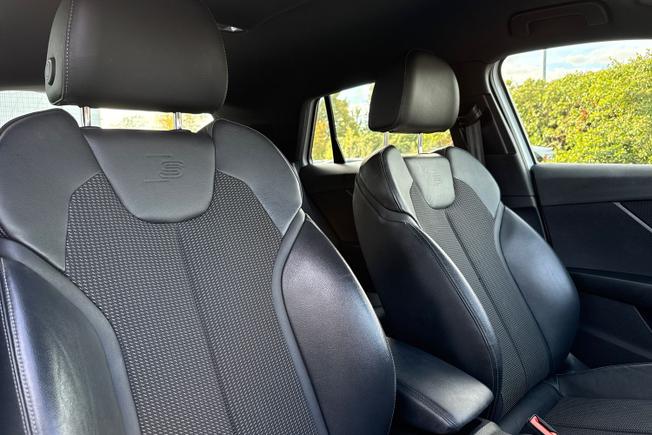 Audi Q2 Photo 34