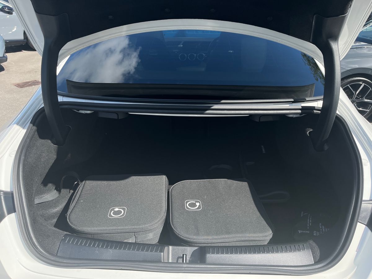 Mercedes-Benz CLA Photo 27