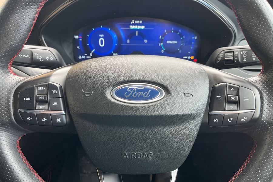 Ford FOCUS Photo autoimg-5738b27360a93d2c87c3fb2125a27de83e38f8c2.jpg