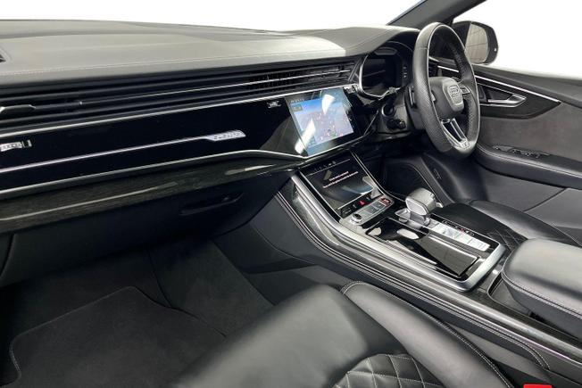 AUDI Sq8 Photo 2