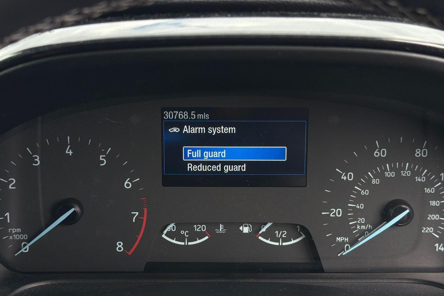 Ford PUMA Photo 12