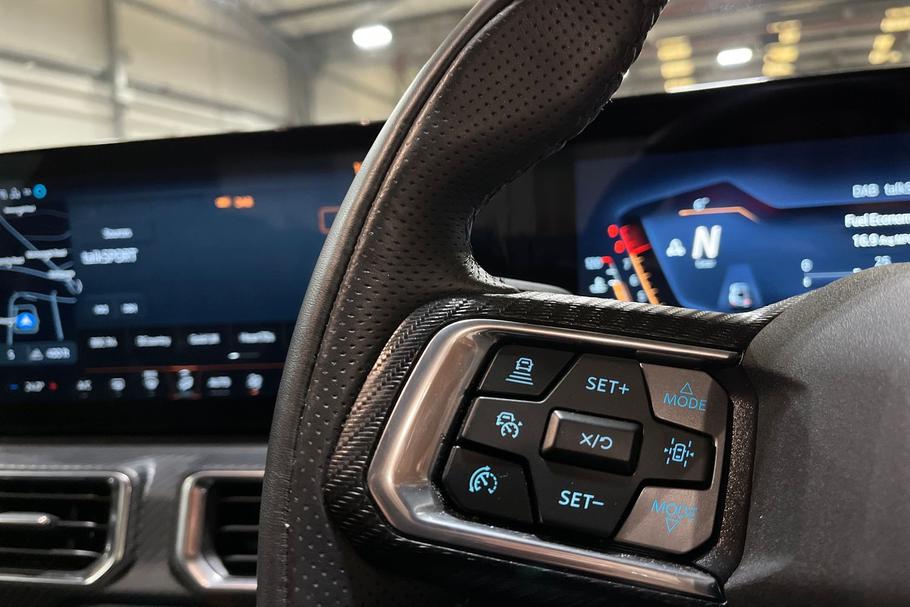 Used Ford MUSTANG UXZ5116 30