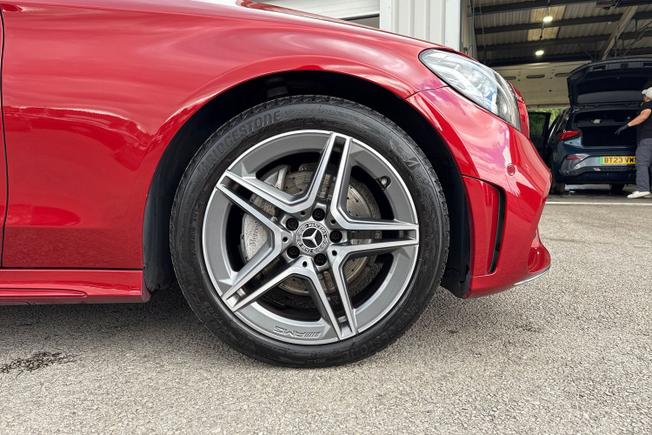 MERCEDES-BENZ C Class Photo 5