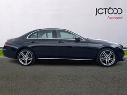 MERCEDES-BENZ E Class Photo 4