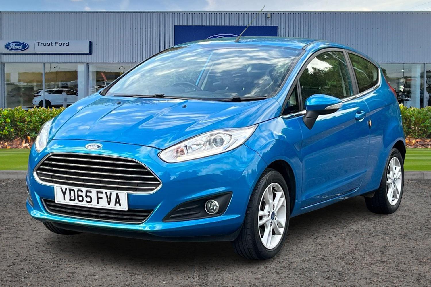 Ford FIESTA Photo 4