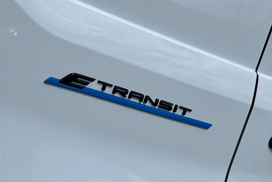 Used Ford E-TRANSIT YM75PKK 20