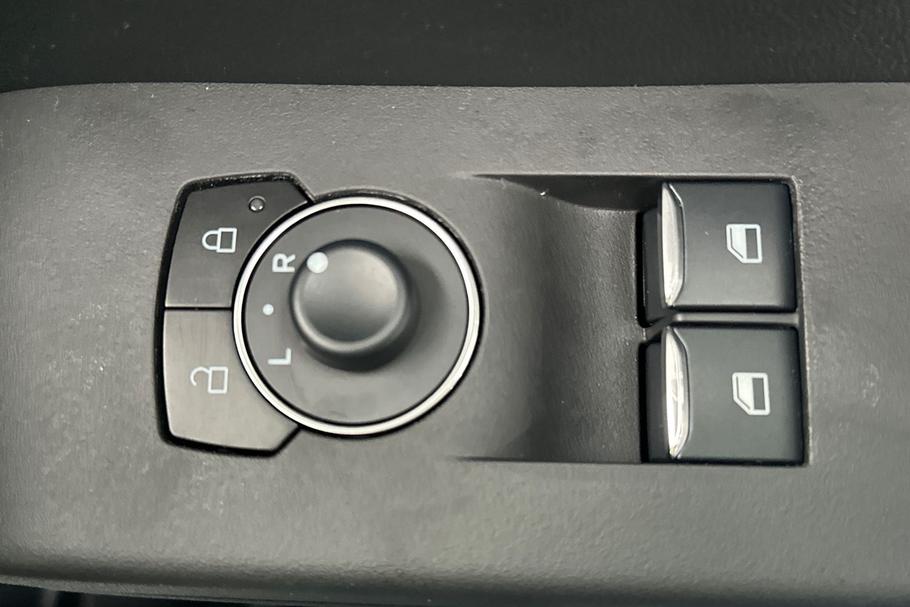 Used FORD E-TRANSIT COURIER LL75RMO 21