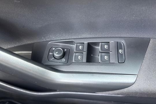 Volkswagen Polo Photo autoimg-574b91796a6bc4ce81166780e59b84030423d585.jpg