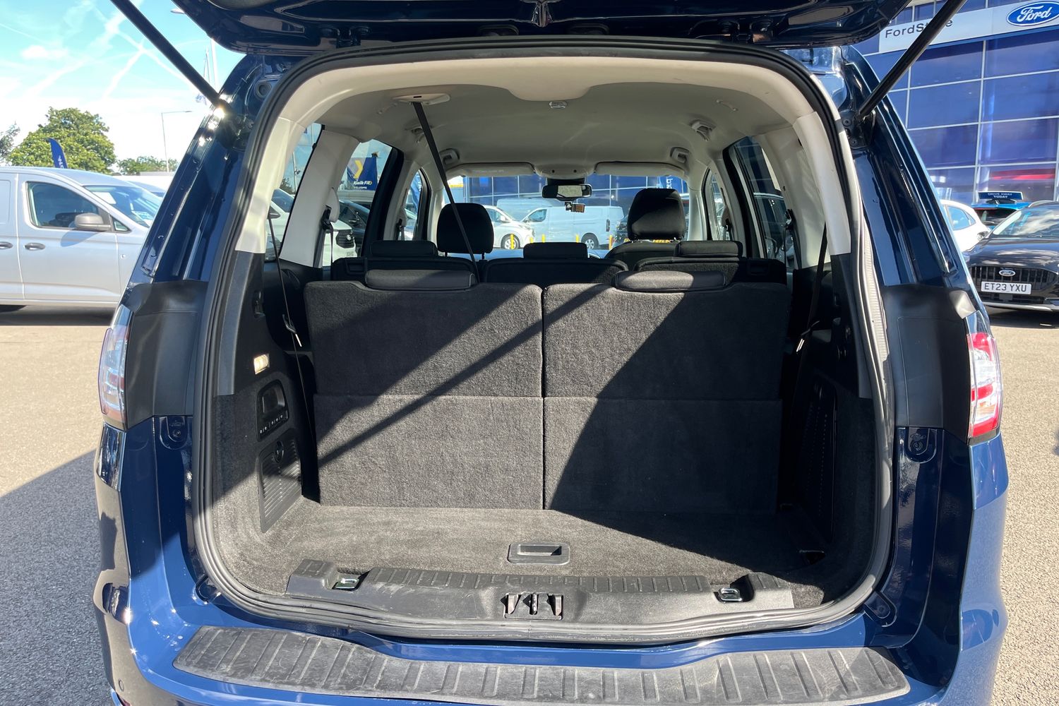 Ford Galaxy Photo 20