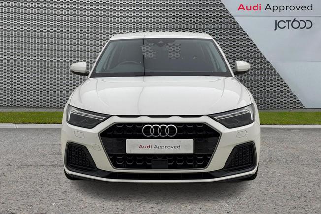 AUDI A1 Photo 8