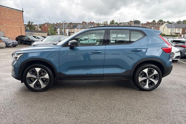 VOLVO Xc40 Photo 25