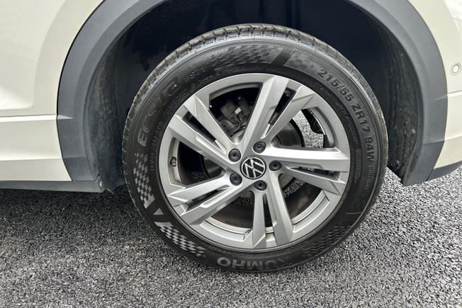 VOLKSWAGEN T-Roc Photo 27