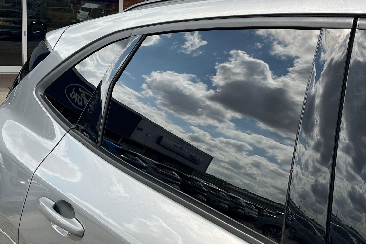 Ford Kuga Photo 38