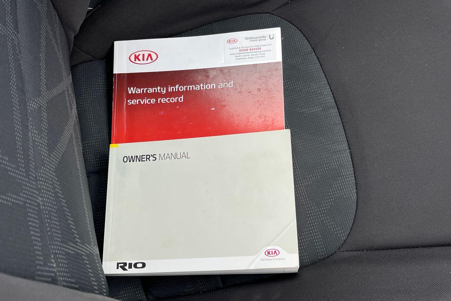 Kia RIO Photo 21