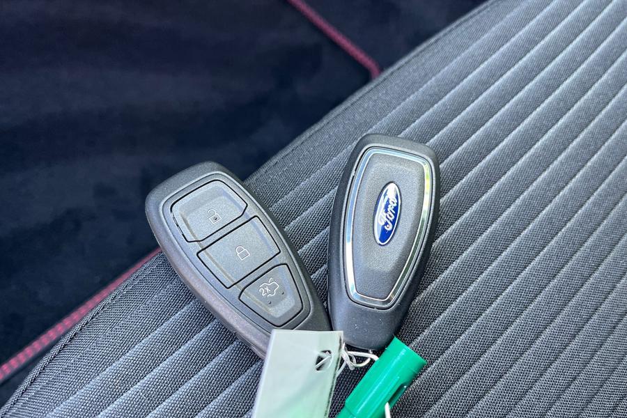 Ford FOCUS Photo autoimg-5755ec06ad660ceab8f245d218a2be82071c50e5.jpg