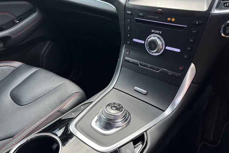 Ford S-MAX Photo autoimg-5757991bbd29348e4a34b015694cabfc54315151.jpg