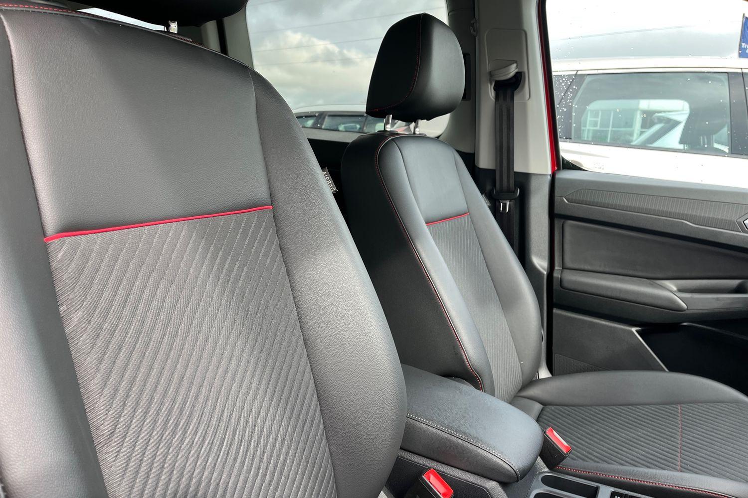 Ford TOURNEO CONNECT Photo 16