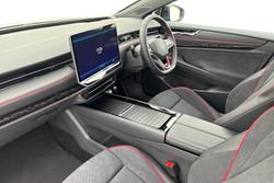 VOLKSWAGEN Id.7 Photo 2