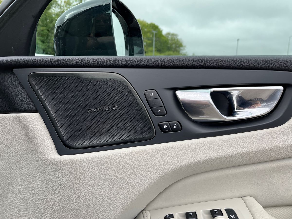 Volvo XC60 Photo 27