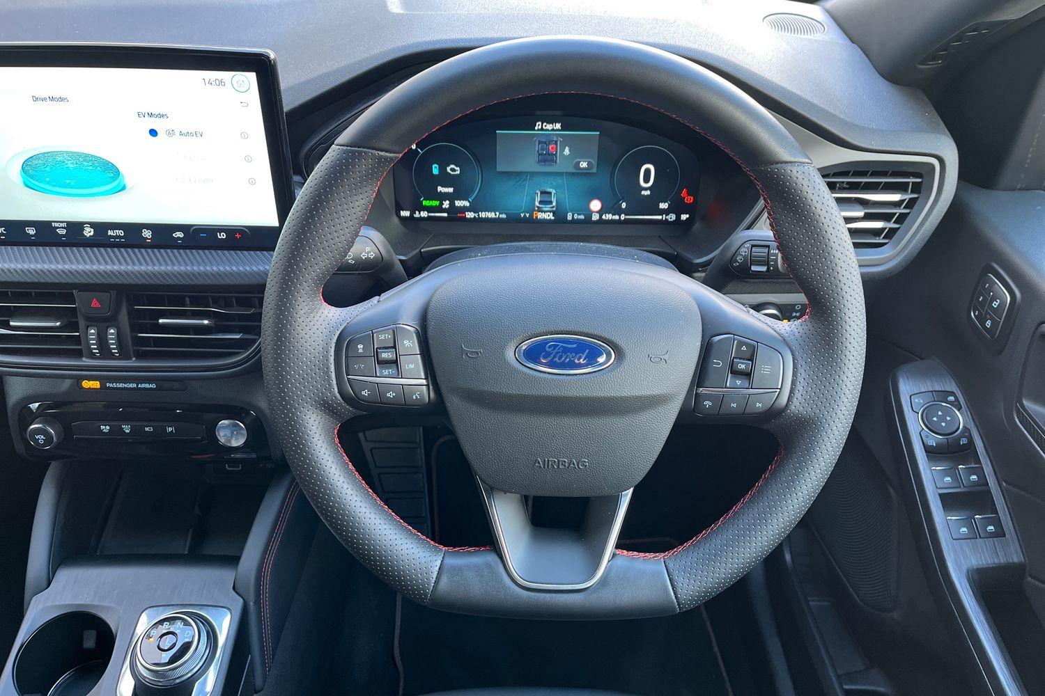Ford KUGA Photo 11