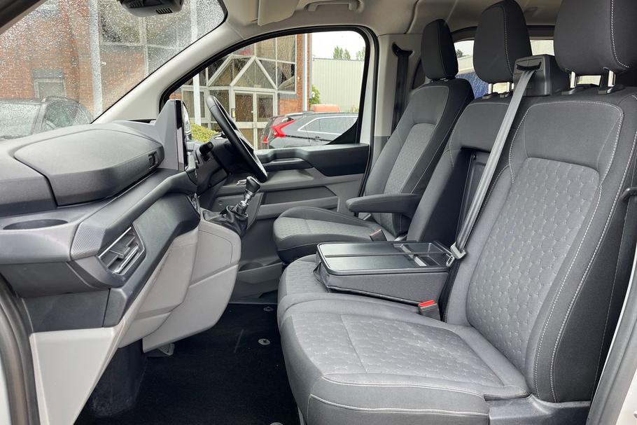 Used Ford TRANSIT CUSTOM WP75LGC 33