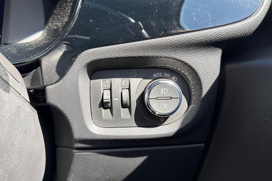 Vauxhall Corsa Photo autoimg-5768c332bba5dc848aba50c3281cfb844c55e731.jpg