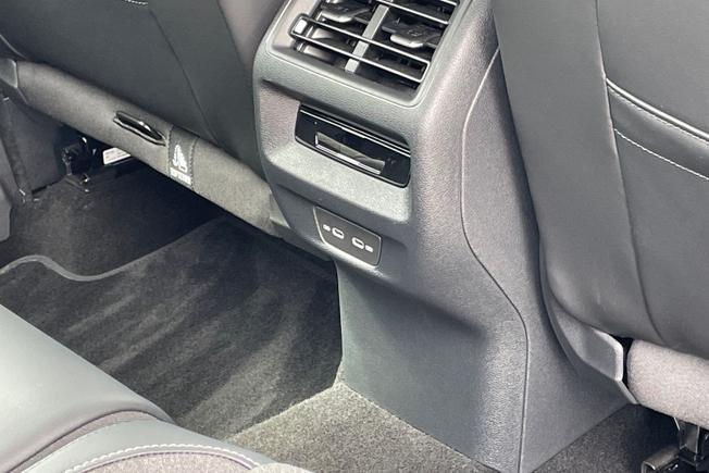 VOLKSWAGEN Tayron Photo 49