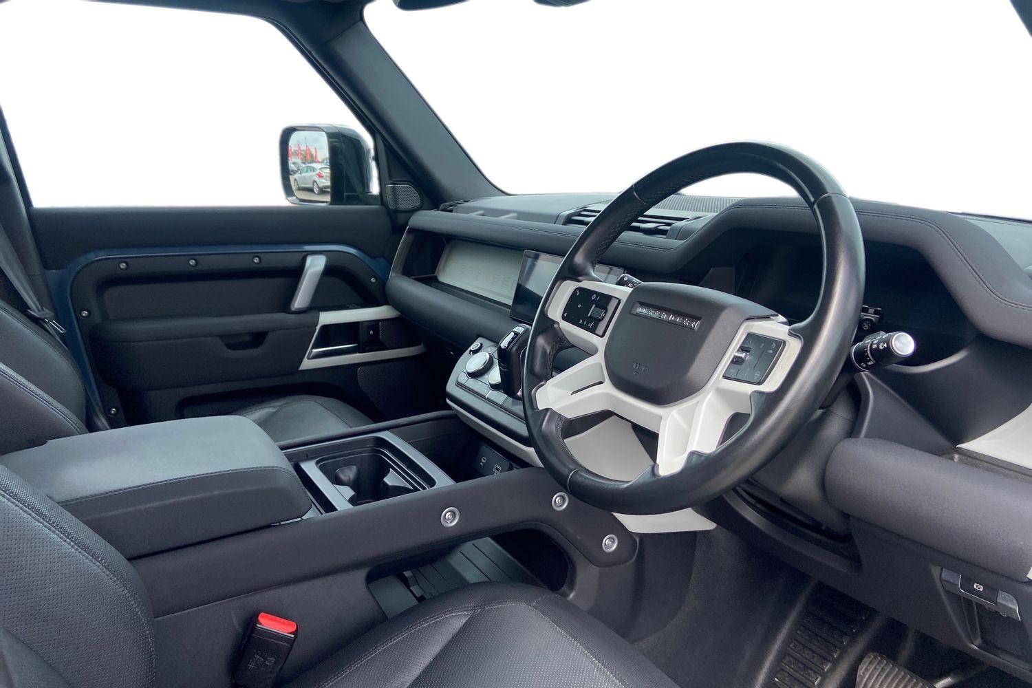 Land Rover DEFENDER Photo 8