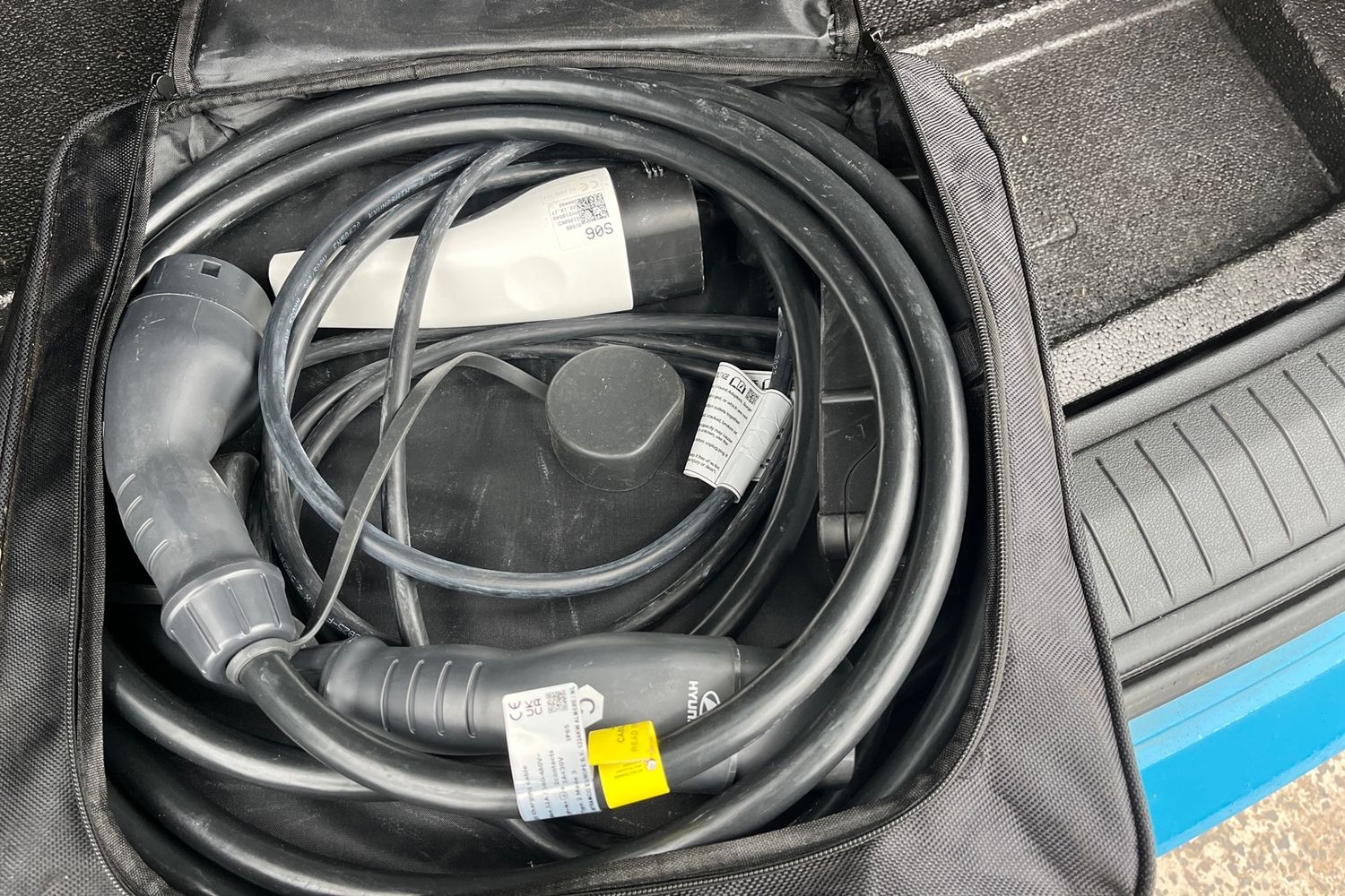 Hyundai KONA Photo 22