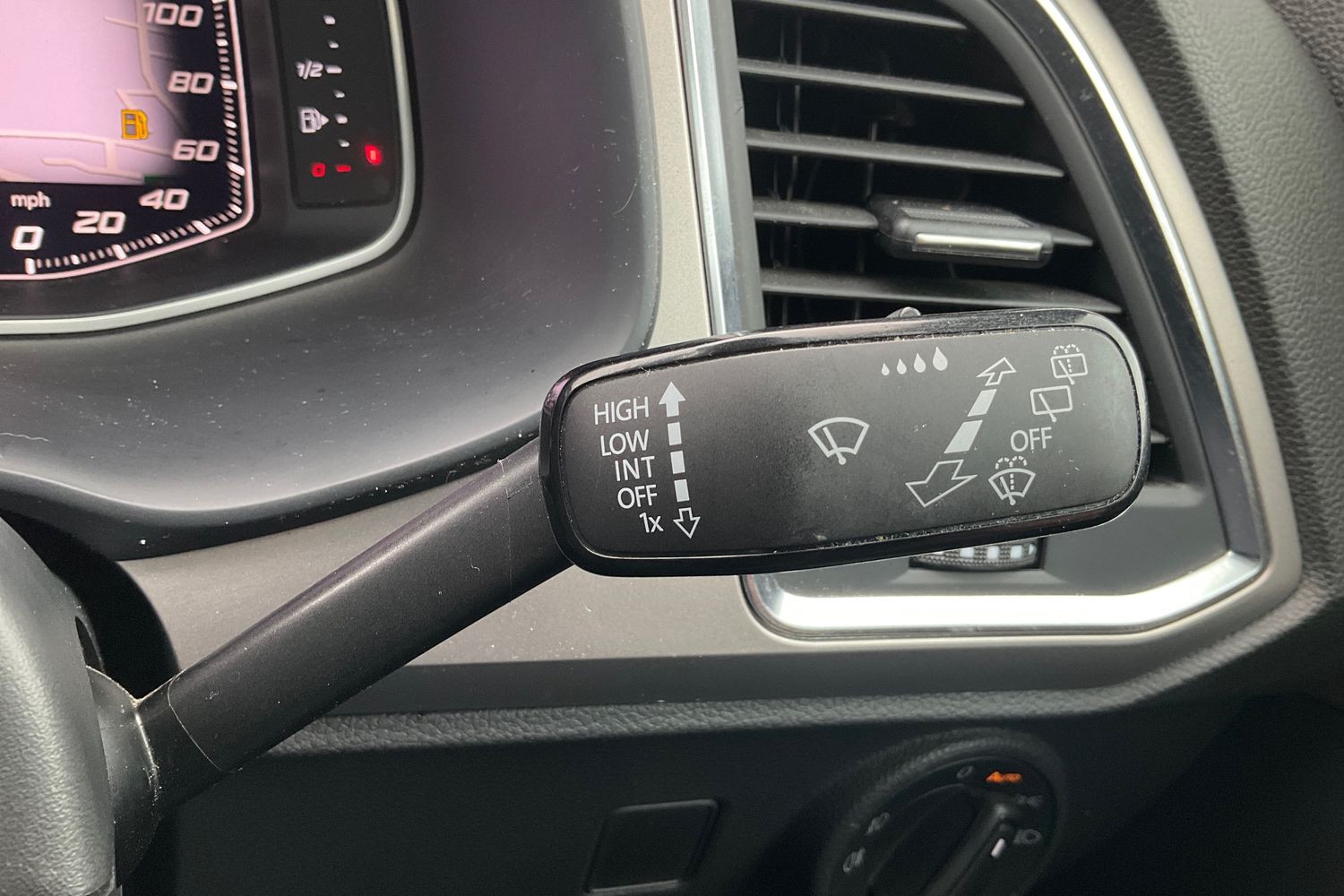 SEAT ATECA Photo 14