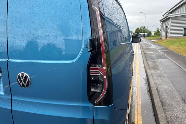 VOLKSWAGEN Caddy Photo 18