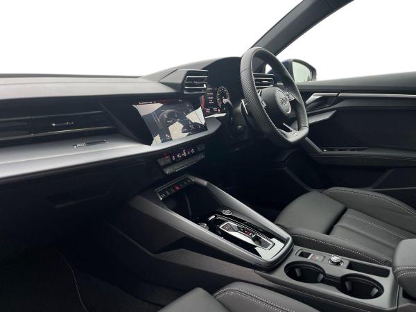 Audi A3 Photo autoimg-5779730a38a34eeb187eaf95648b1a18a99ee0a2.jpg