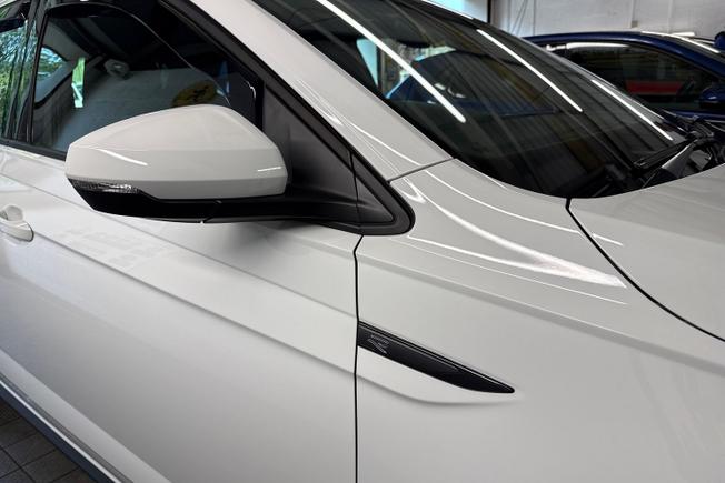VOLKSWAGEN Polo Photo 20